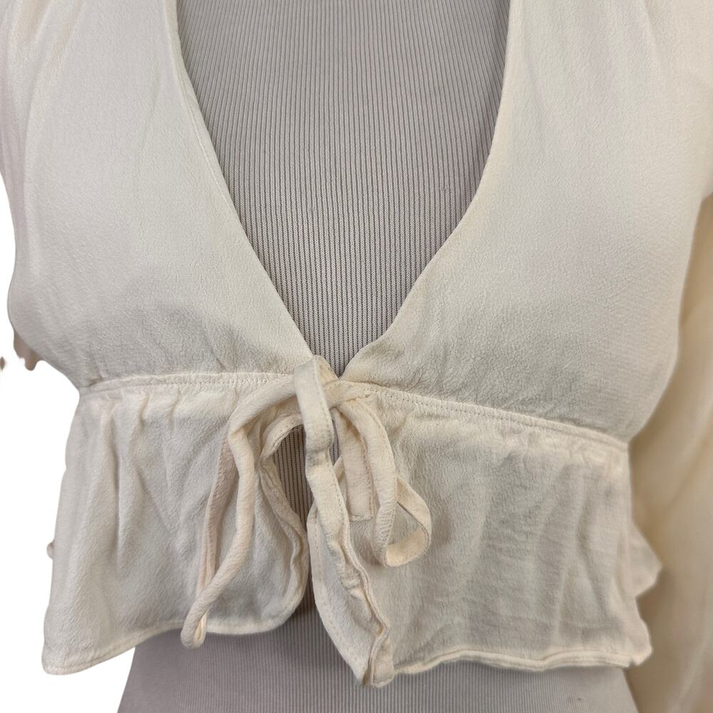Sunday Best Aritzia White Viscose Ruffly Tie-Front Blouse Size XXS - Picture 3 of 10